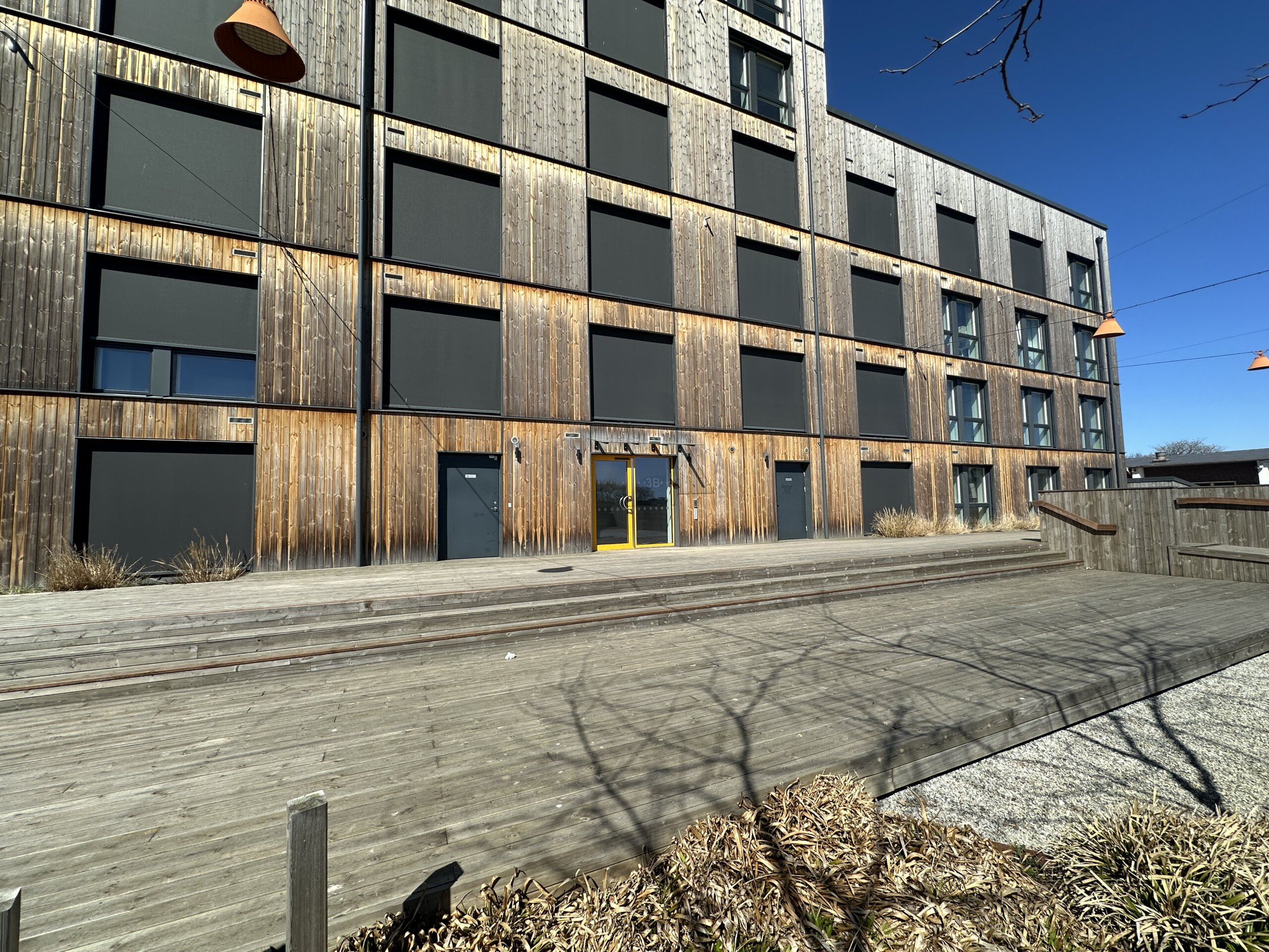 20260421_121244388_iOS