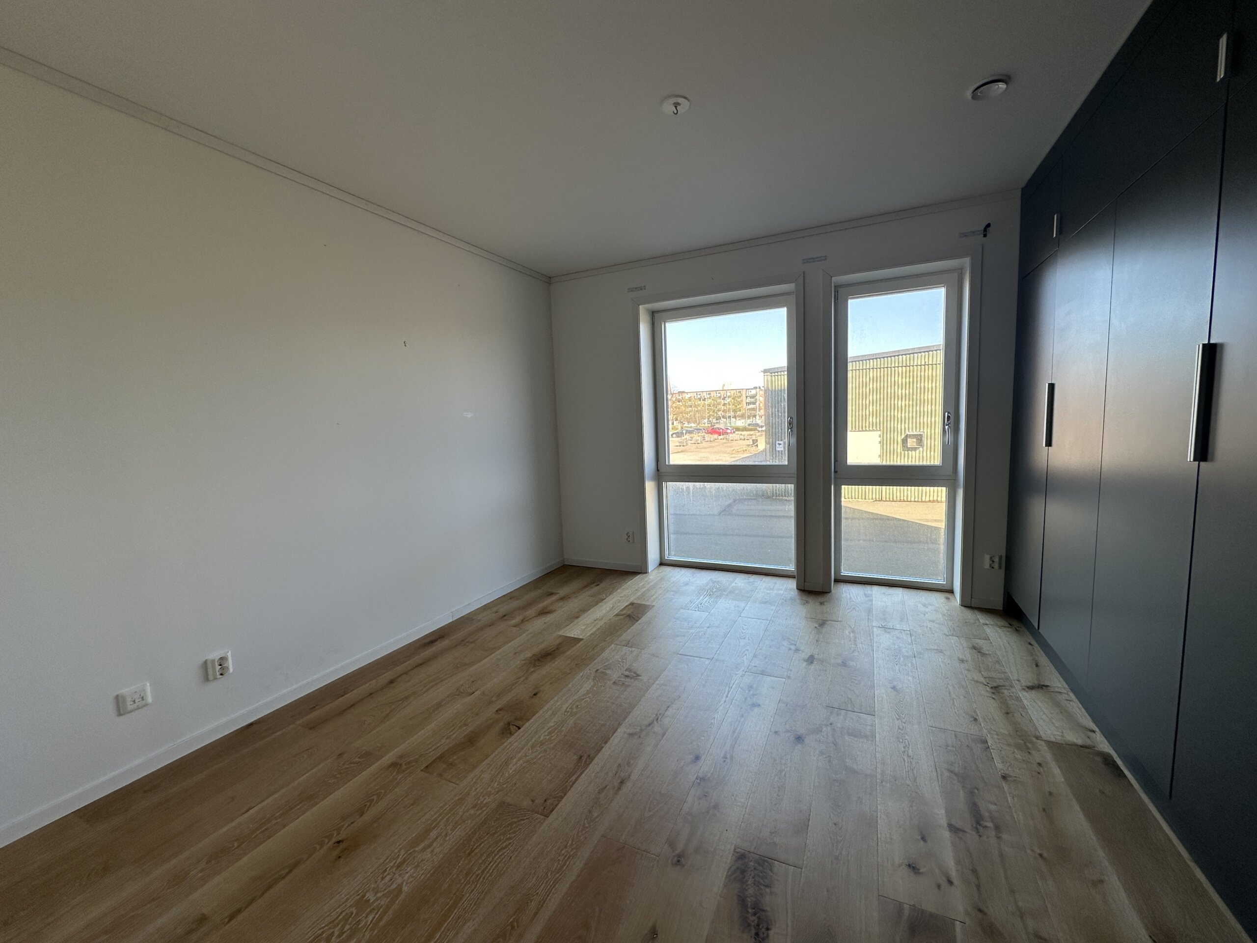 20260422_074638653_iOS