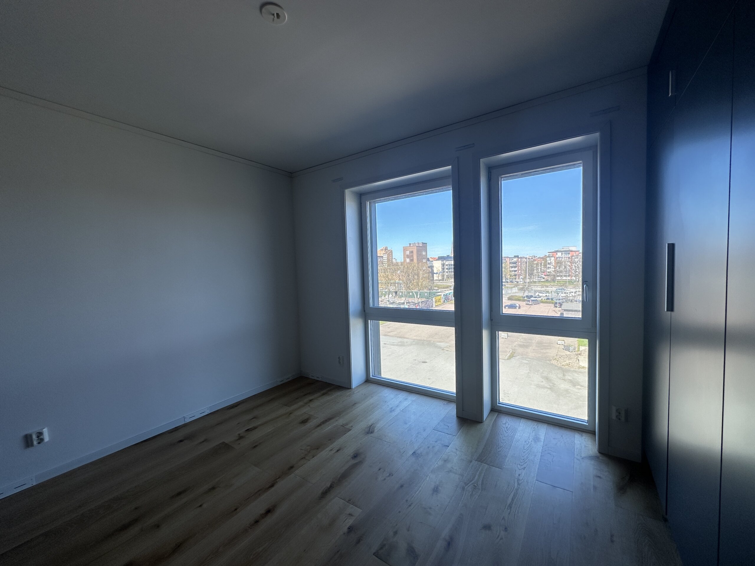 20260423_092654627_iOS