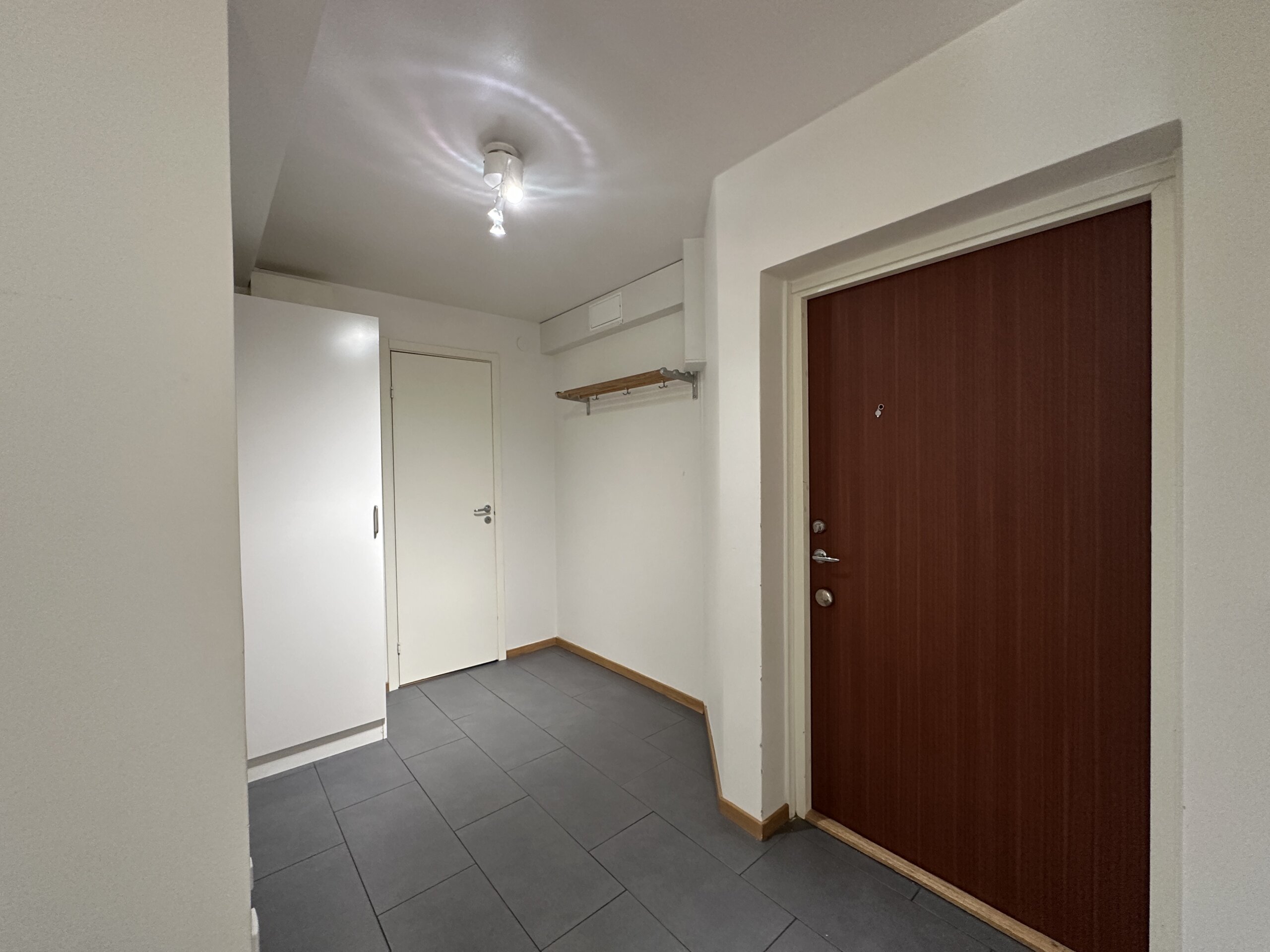 20260423_105605001_iOS