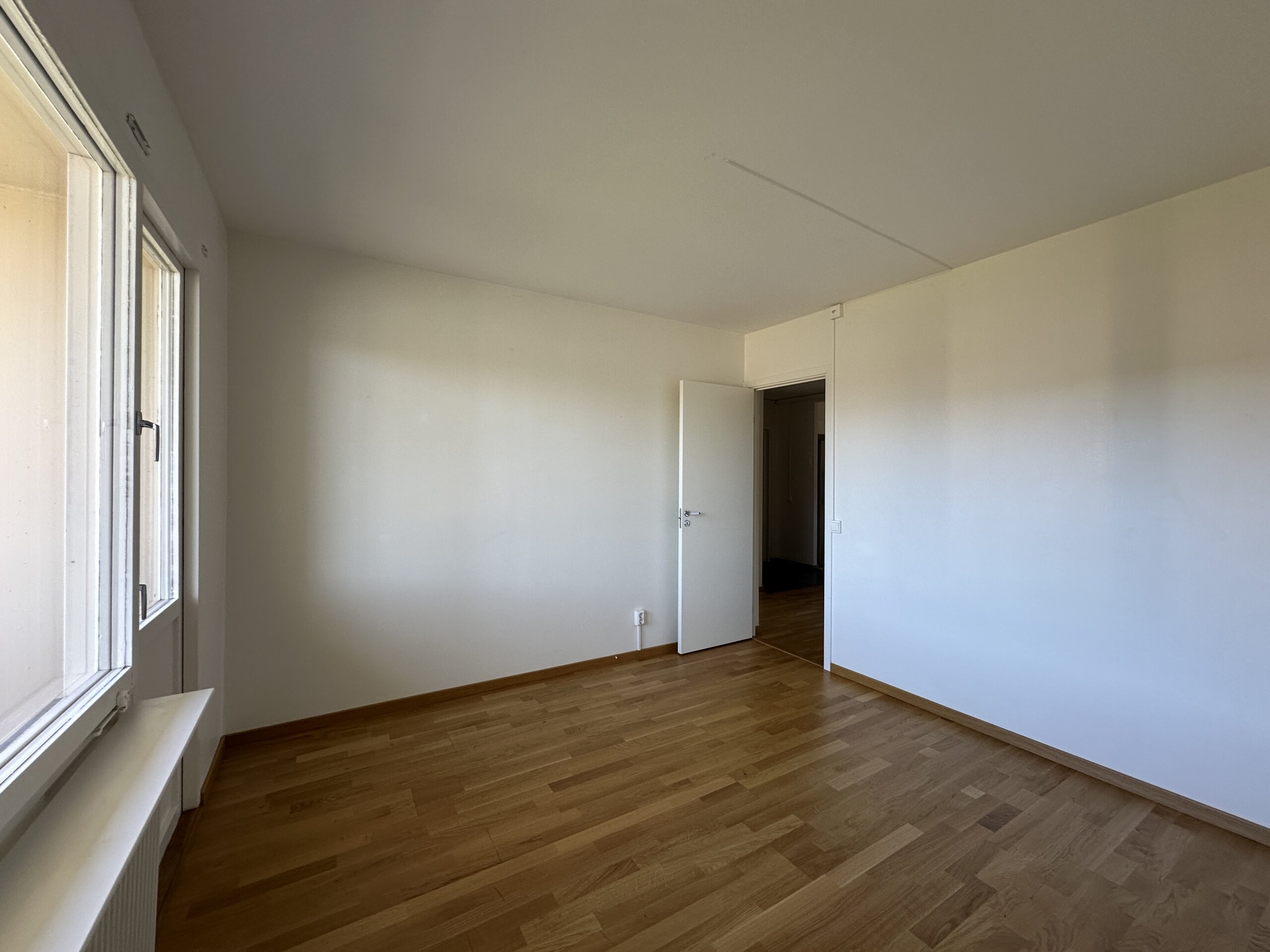 20260423_111417961_iOS