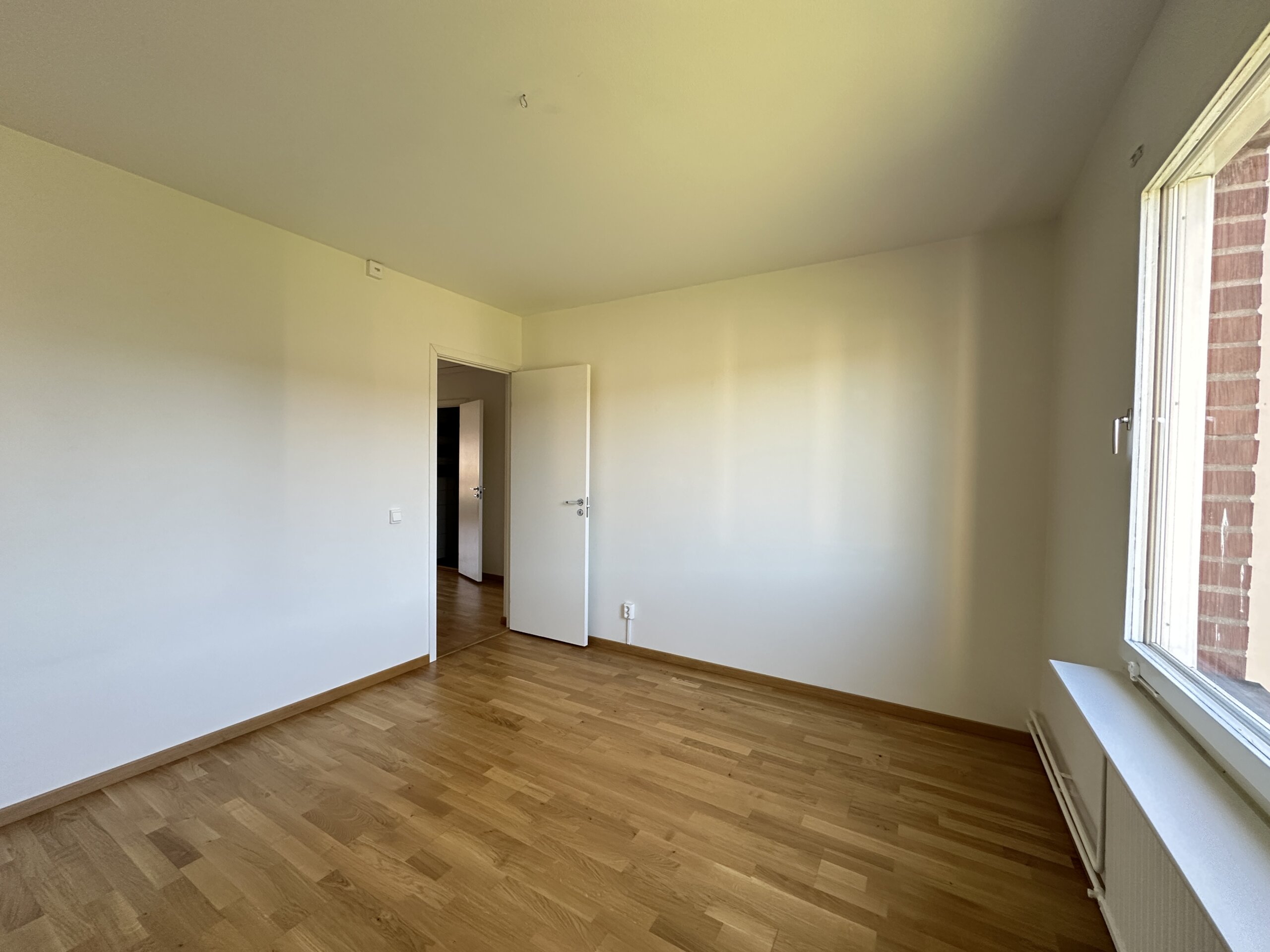 20260423_111434525_iOS