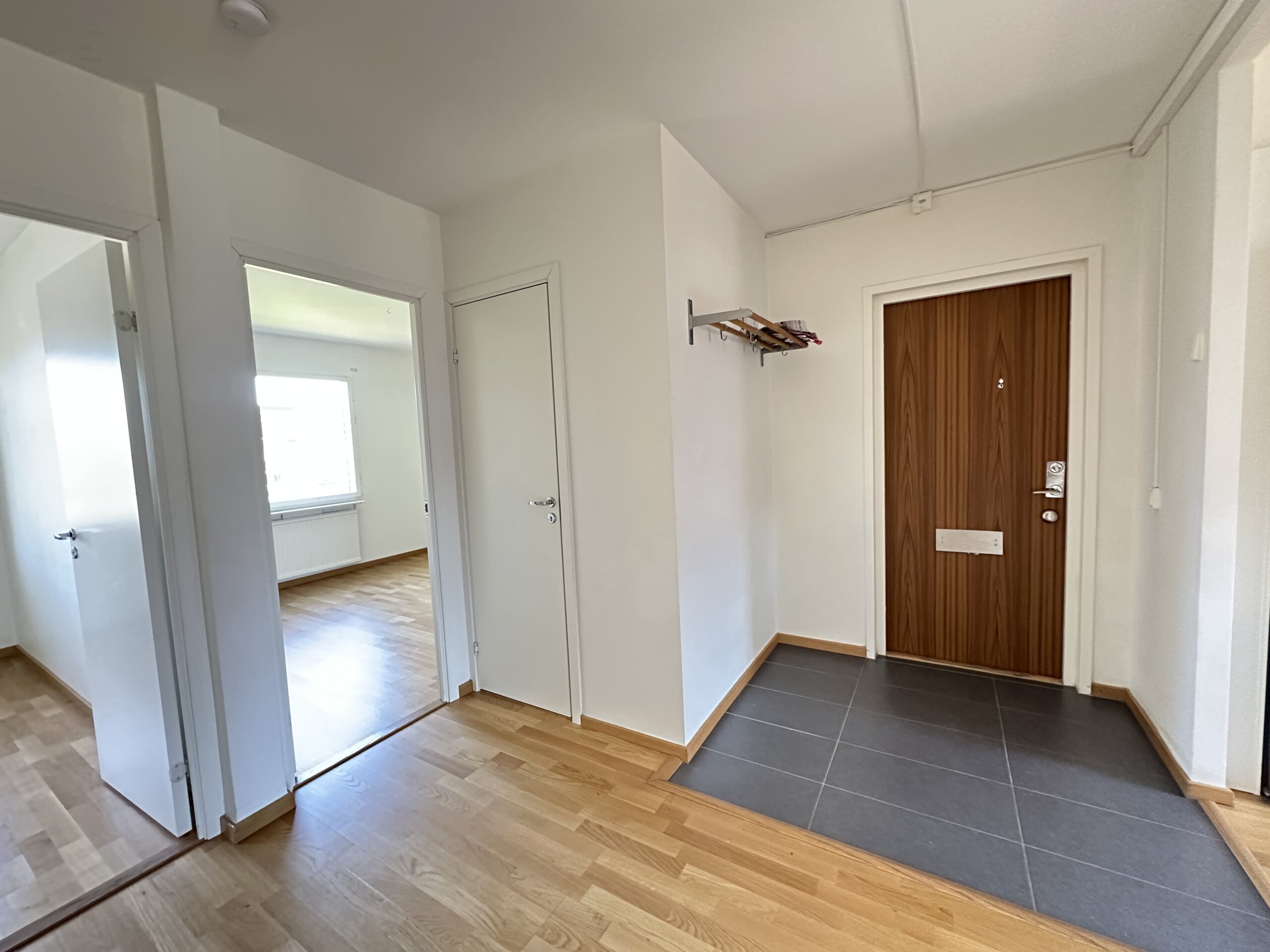 20260423_111703774_iOS